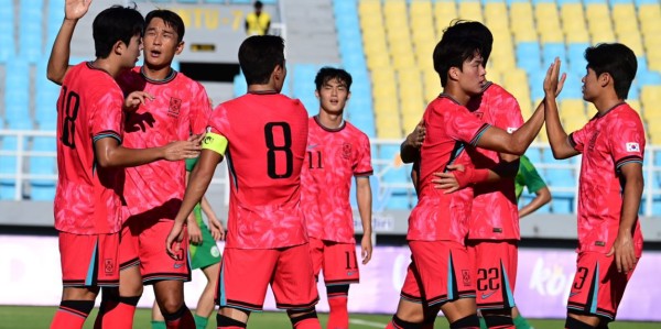 5-0！3-0！韩国+日本大胜登顶，还帮中国队一把，出线形势大反转