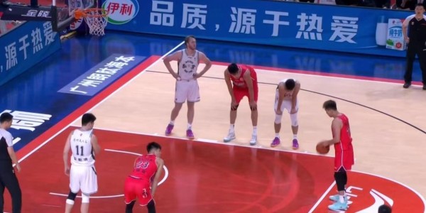 kaiyun下载-狠狠打脸杜锋！徐昕狂轰广州生涯最强一战，广东队已经高攀不起？
