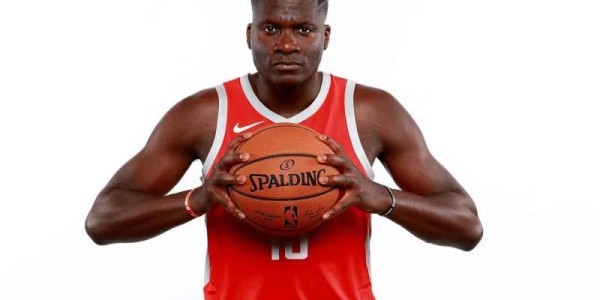 开云体育网址-乌度卡看明白了吗？谢泼德配卡佩拉上场就赢分，别无脑信任申京了